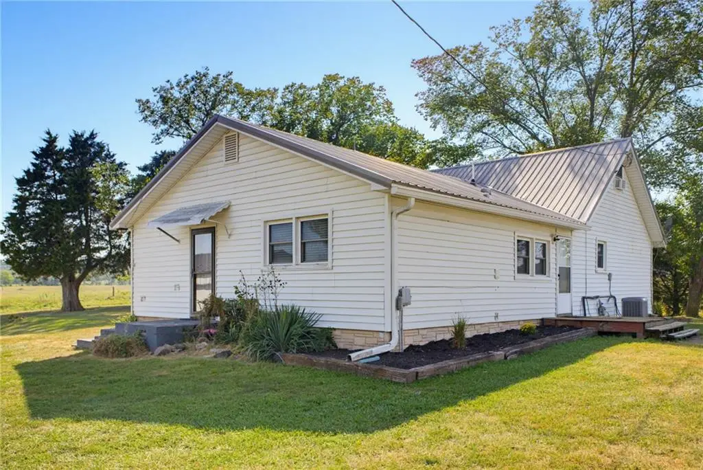 13962 Liv 424 Road, Chillicothe, MO 64601 - #1
