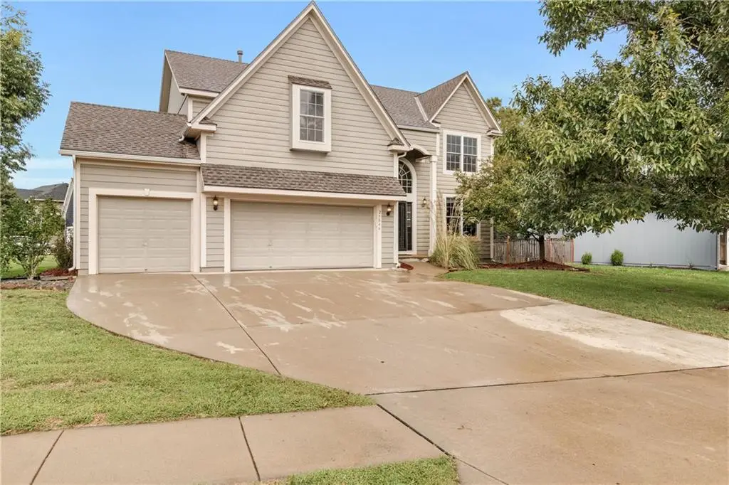25046 W 150 Court, Olathe, KS 66061 - #1
