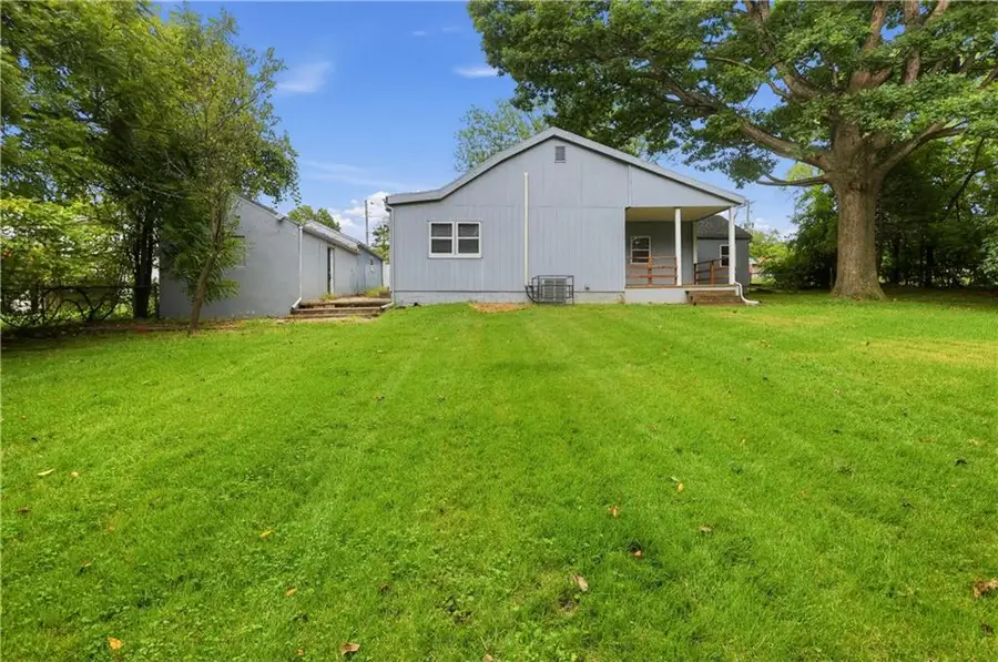 5228 Woodson Road, Raytown, MO 64133 - #3