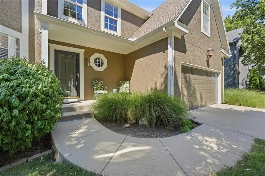 17744 W 159th Terrace, Olathe, KS 66062 - #3
