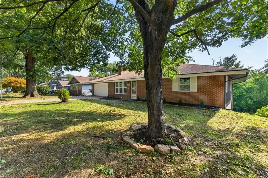 1305 N River Boulevard, Independence, MO 64050 - #3