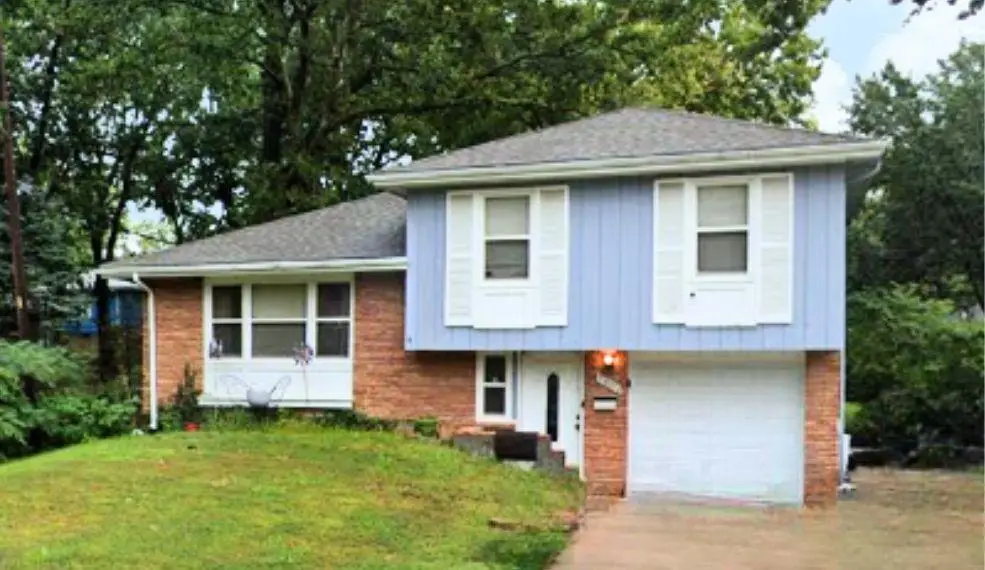 7804 E 92nd Street, Kansas City, MO 64138 - #1