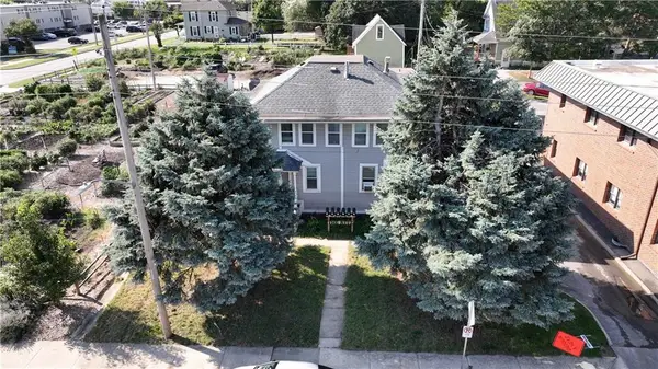 209 E Loula Street, Olathe, KS 66061