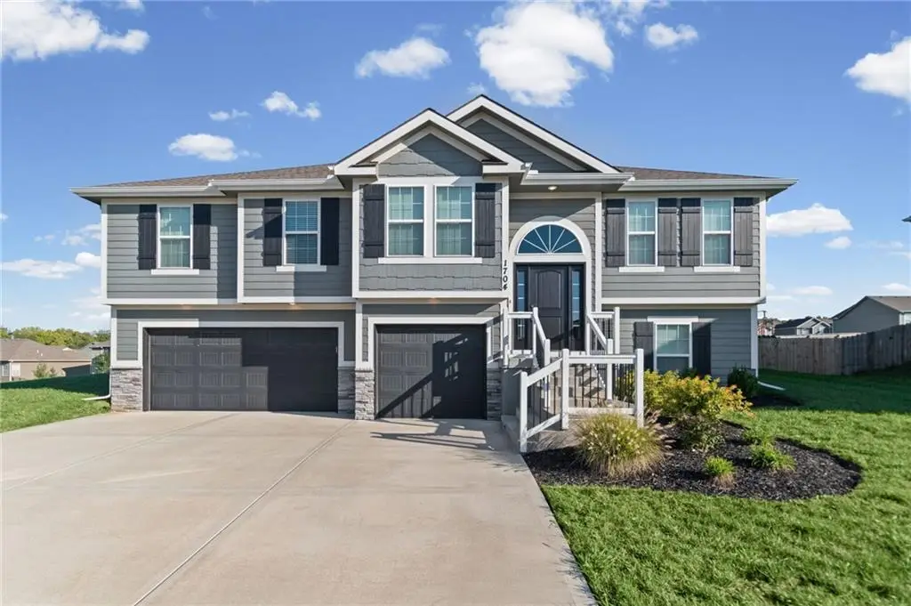 1704 Willow Lane, Kearney, MO 64060 - #1