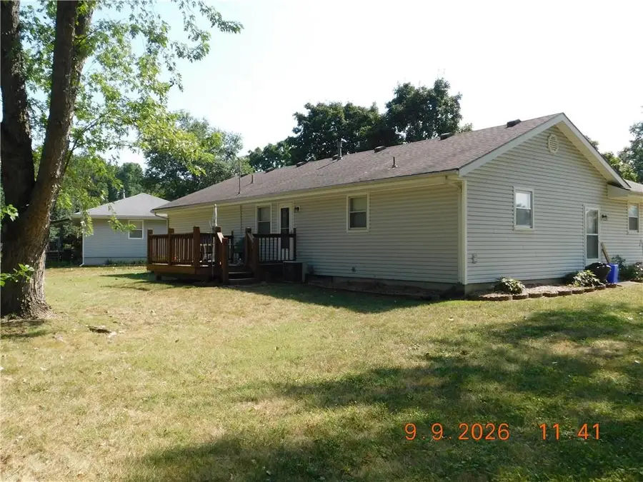 400 Ann Avenue, Harrisonville, MO 64701 - #3