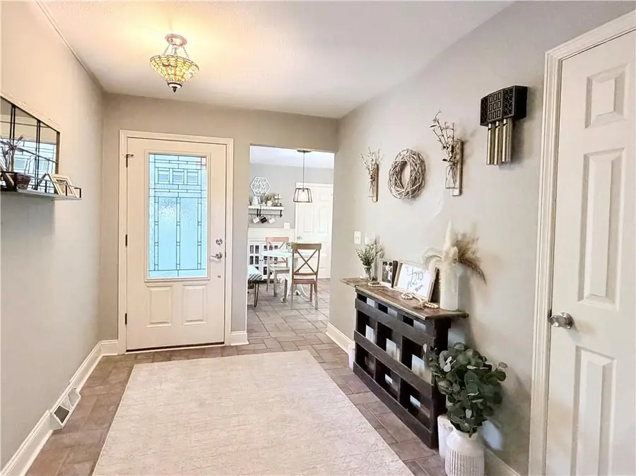 407 Linden Place, Raymore, MO 64083 - #2