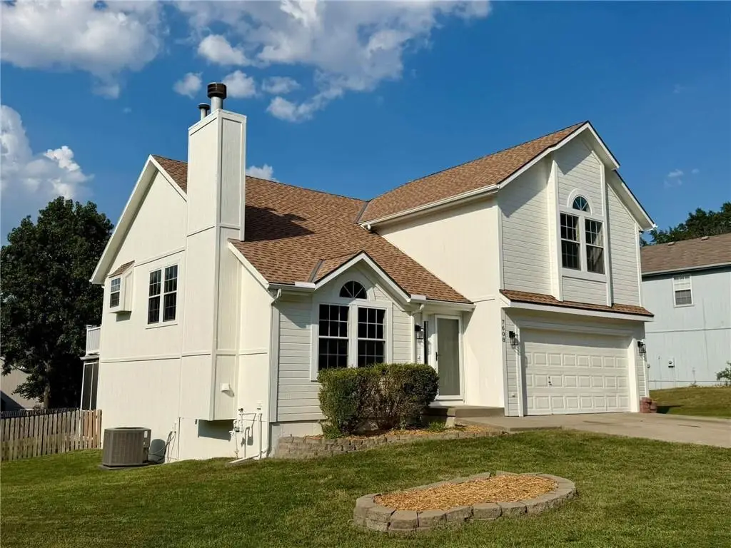 7608 NE 56th Street, Kansas City, MO 64119 - #1