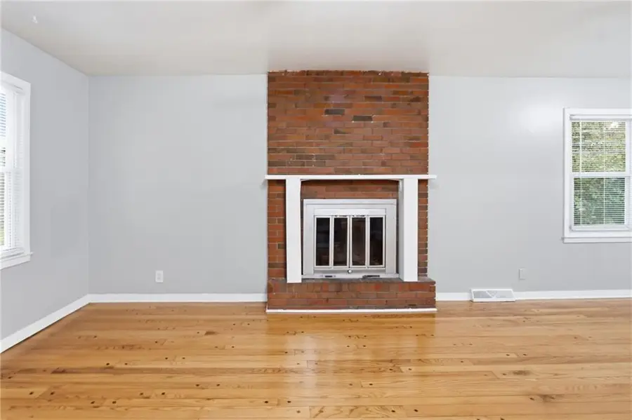 11308 Sycamore Terrace, Kansas City, MO 64134 - #2