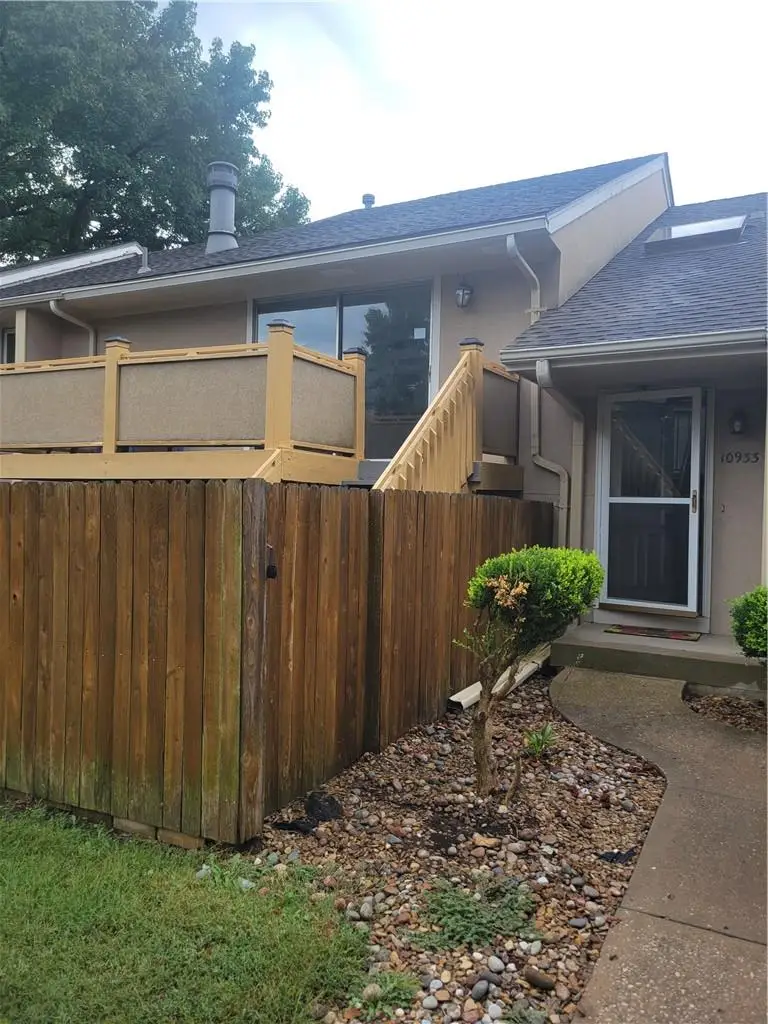 10933 Gillette Street, Overland Park, KS 66210 - #1