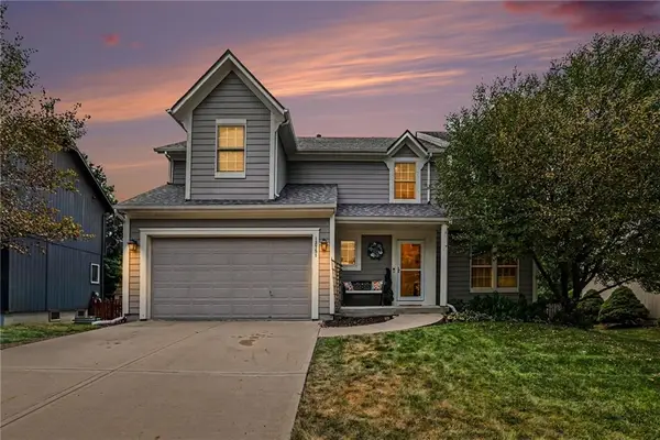 13751 W 158th Street, Olathe, KS 66062