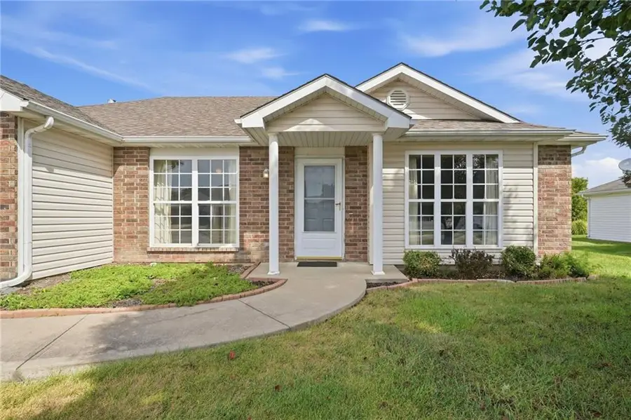 728 Country Lane, Raymore, MO 64083 - #3