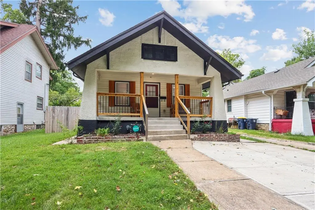 5714 Brooklyn Avenue, Kansas City, MO 64130 - #1