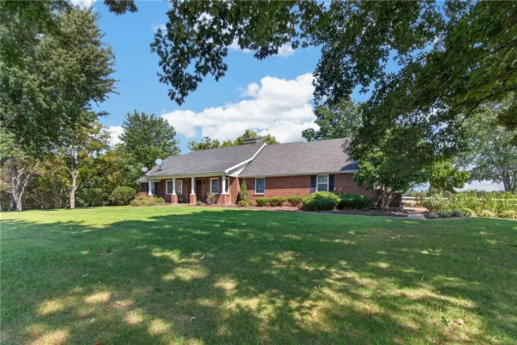 12692 Elm Park Road, Lexington, MO 64067 - #1