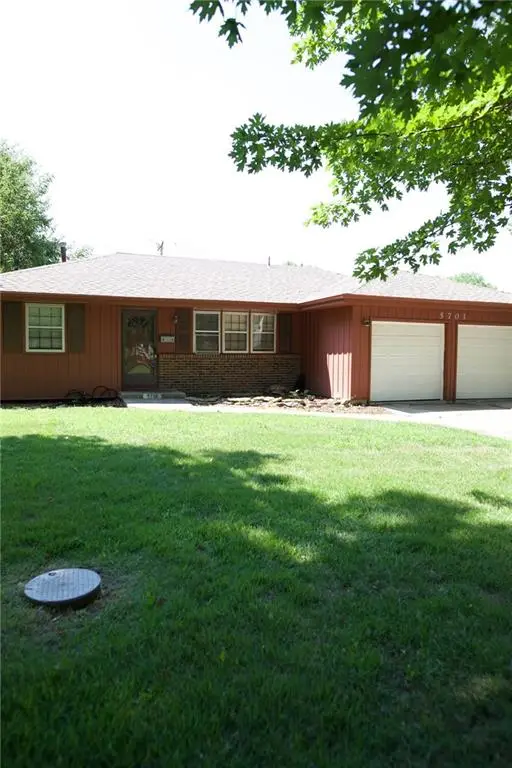 5701 E 100th Street, Kansas City, MO 64137 - #2