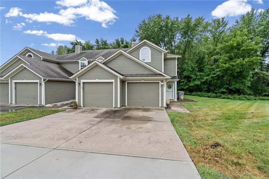6066 NE Moonstone Drive, Lees Summit, MO 64064 - #2