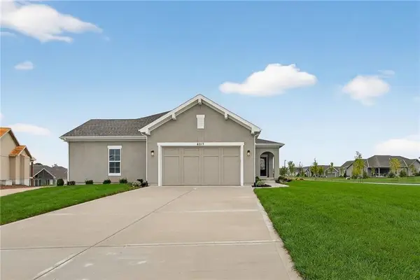 8295 Brockway Street, Lenexa, KS 66220
