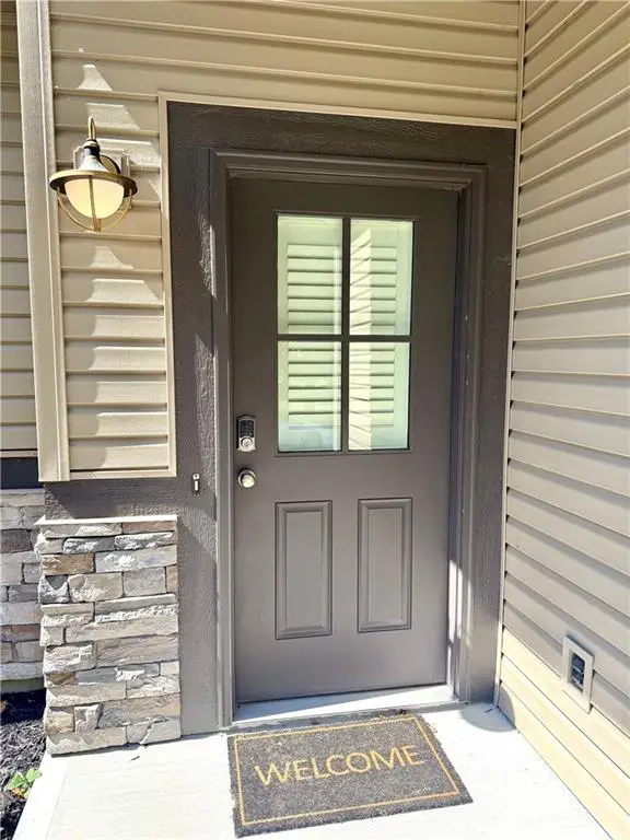 3002 Sheffield Lane, Saint Joseph, MO 64506 - #3