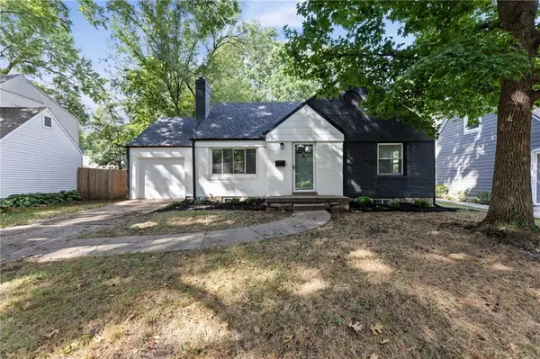 4916 W 57th Terrace, Roeland Park, KS 66205