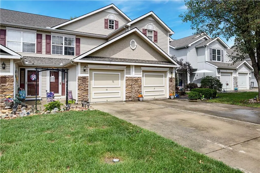 3223 SW Shadow Brook Drive, Blue Springs, MO 64015 - #1