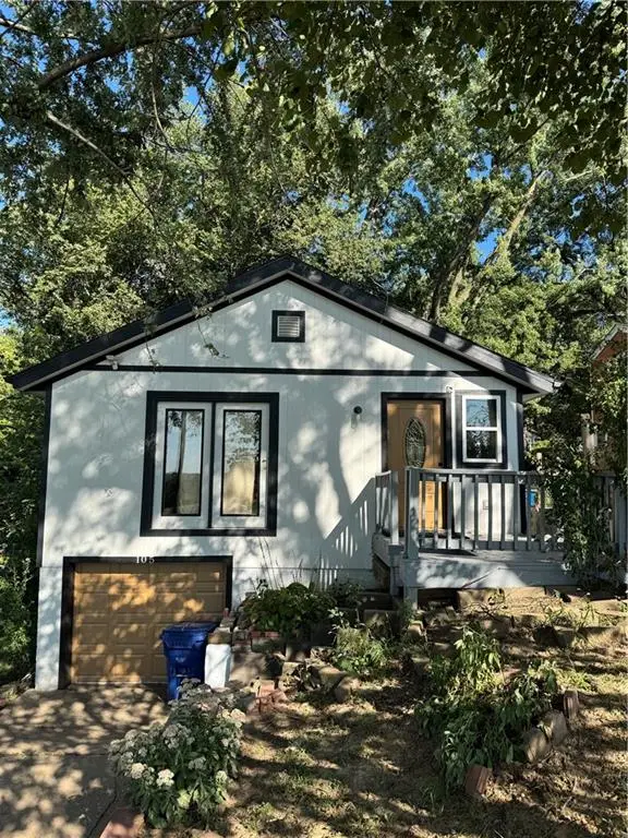 105 City Park Drive, Kansas City, KS 66102