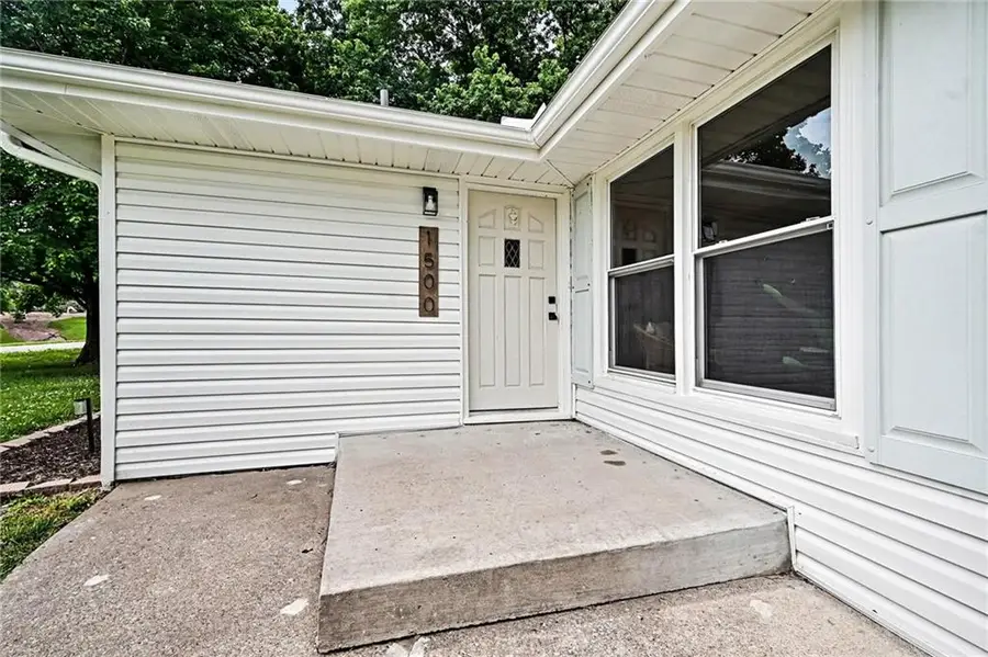 1500 Ridgeview Road, Liberty, MO 64068 - #3