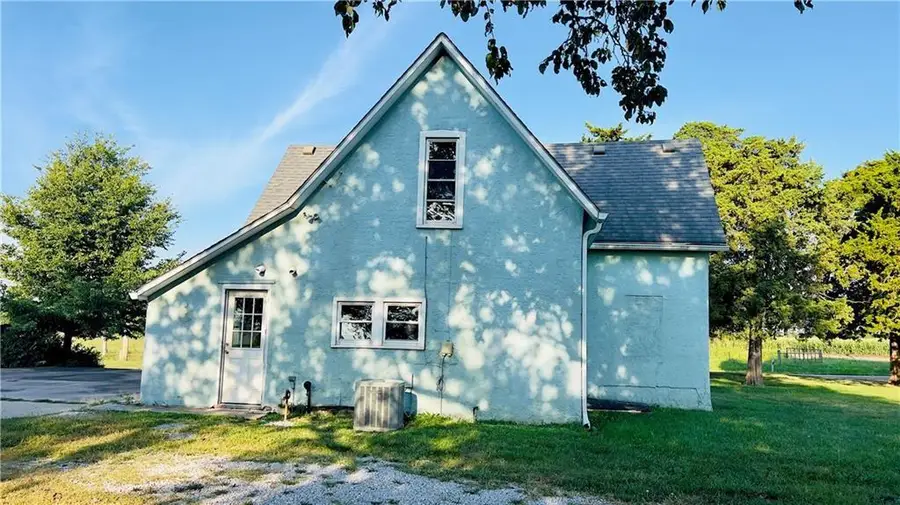 22719 Quivira Road, Bucyrus, KS 66013 - #3