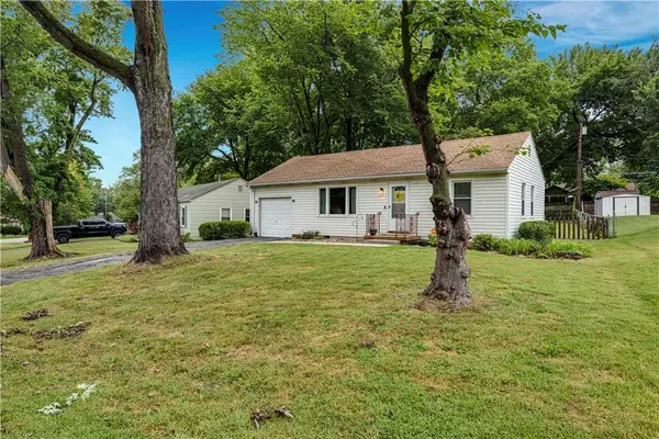 11416 W 67th Terrace, Shawnee, KS 66203