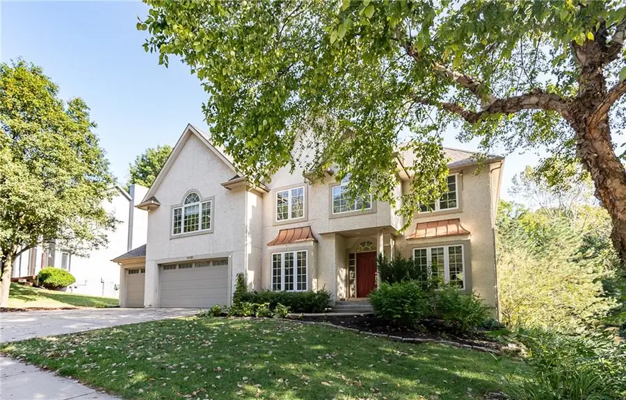 10121 NW River Hills Drive, Parkville, MO 64152 - #2