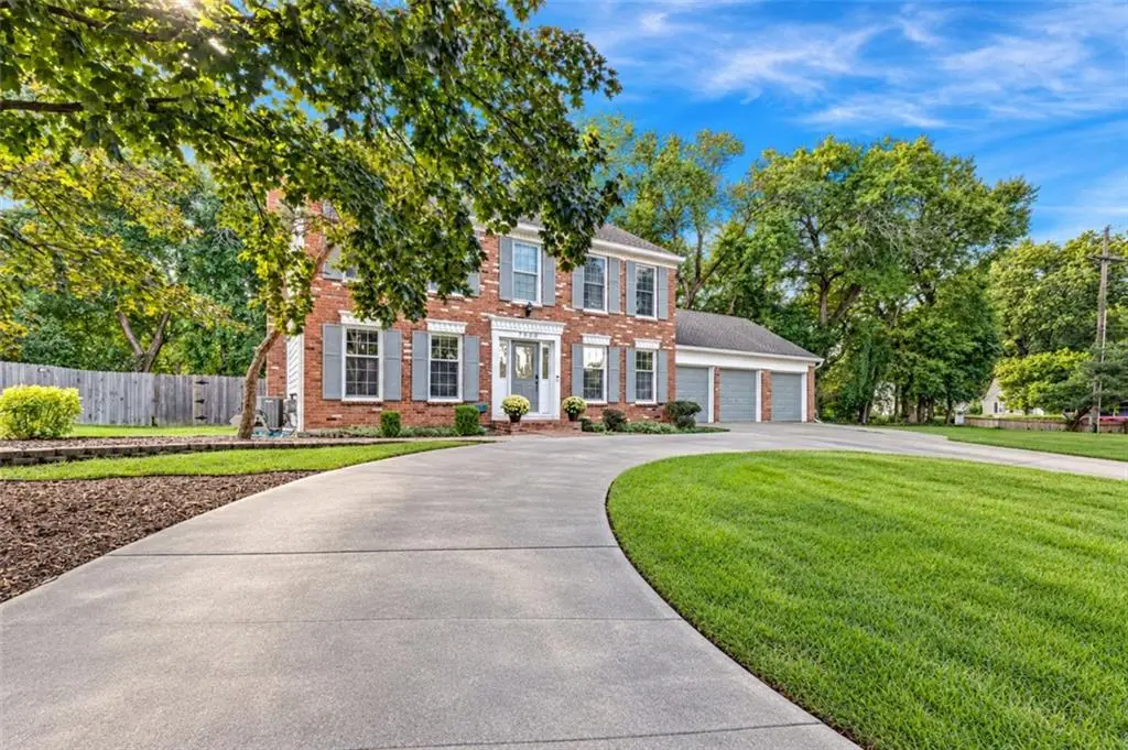 7900 Sagamore Road, Leawood, KS 66206 - #1