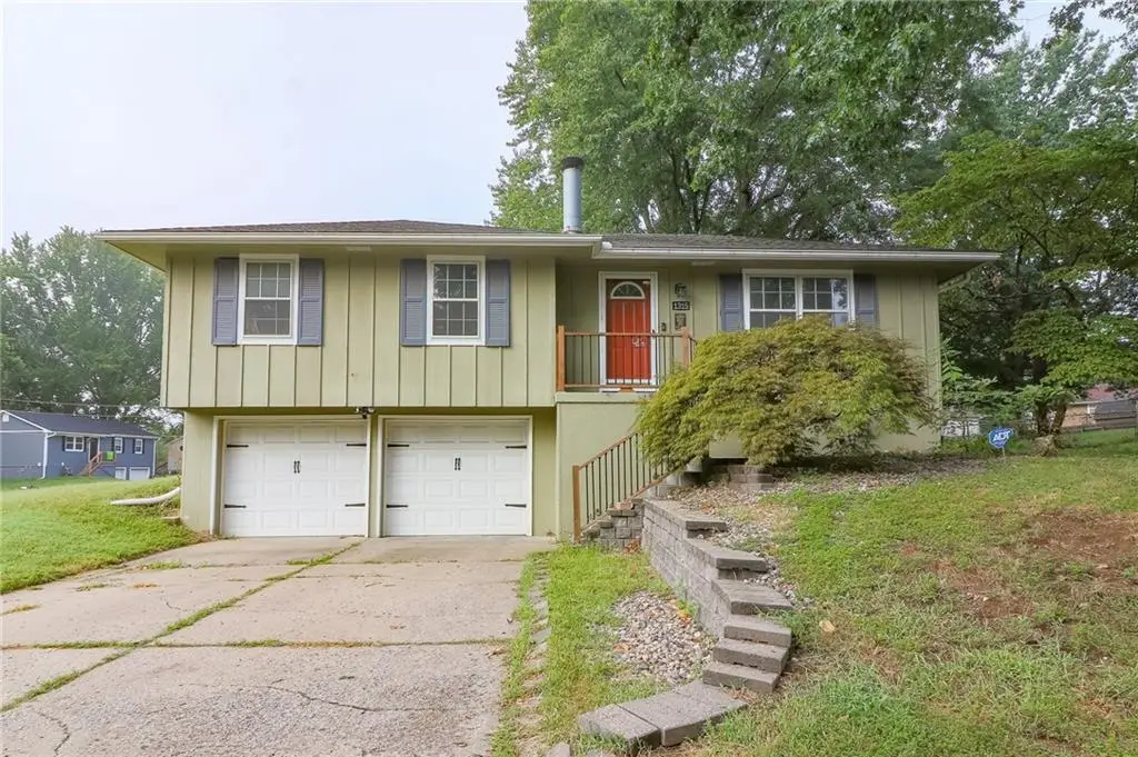 1315 SE Alice Street, Blue Springs, MO 64014 - #1