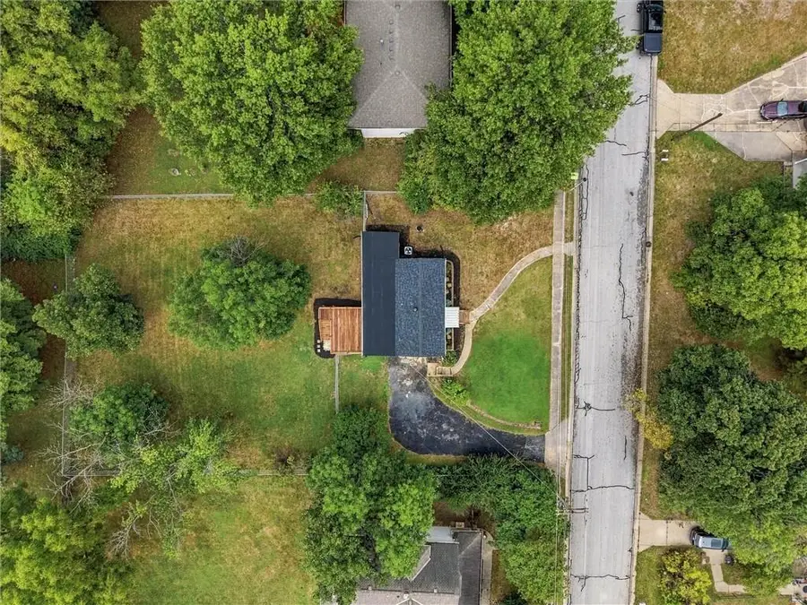 5224 England Street, Merriam, KS 66203 - #2