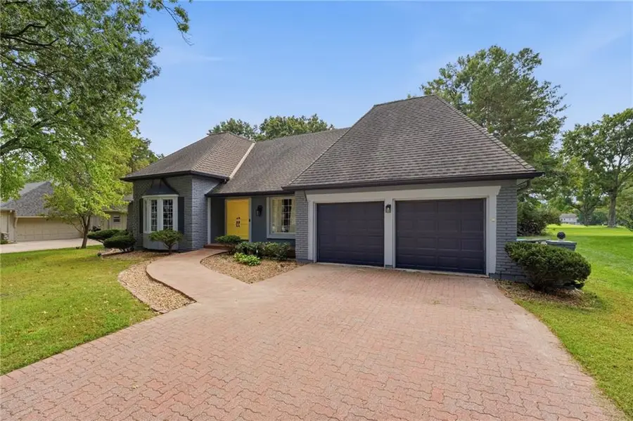12724 Overbrook Road, Leawood, KS 66209 - #3