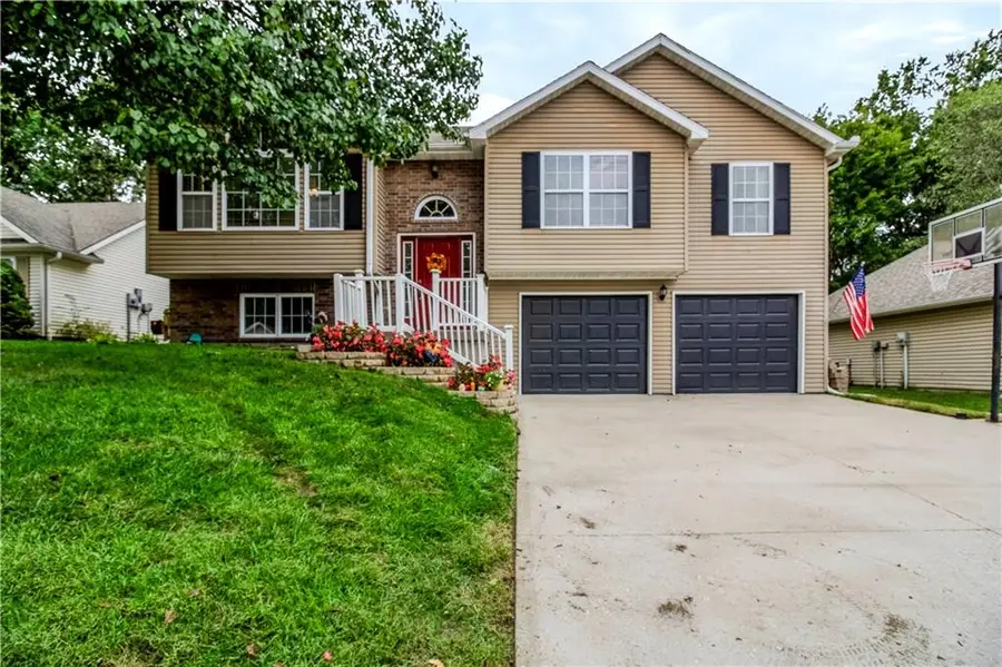 1324 Fawn Lane, Warrensburg, MO 64093 - #3