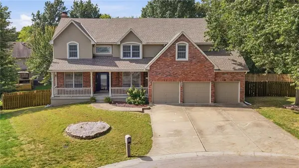 1005 Royal Court, Belton, MO 64012