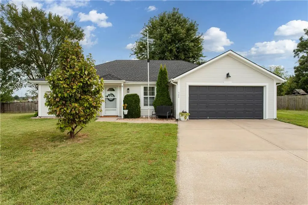 500 Birch Street, Peculiar, MO 64078 - #1