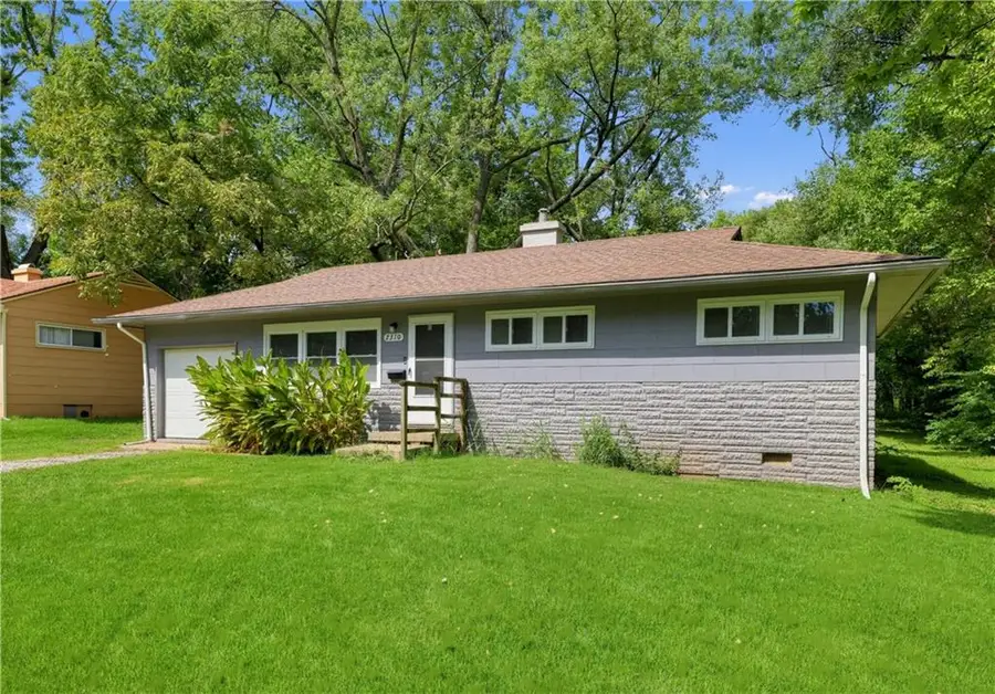 7310 Ruskin Way, Kansas City, MO 64134 - #3