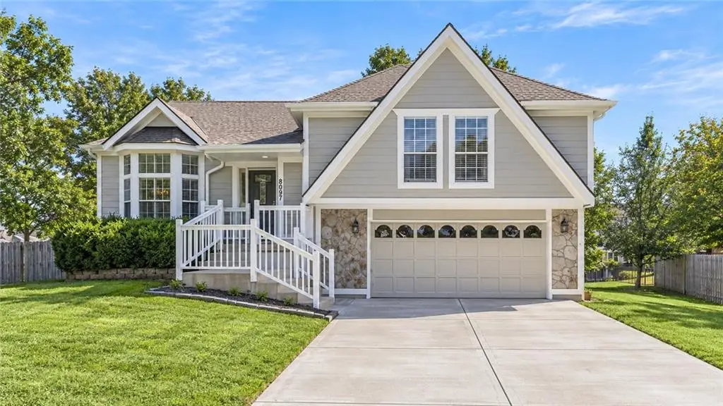 8007 W 148th Terrace, Overland Park, KS 66223 - #1