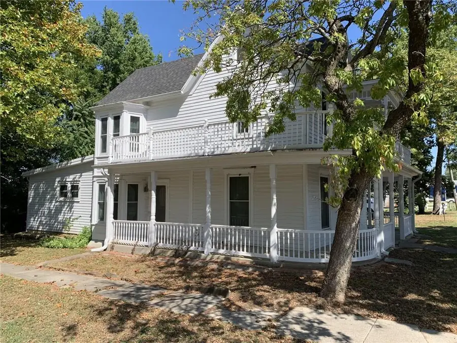 105 S Broad Street, Toronto, KS 66777 - #2