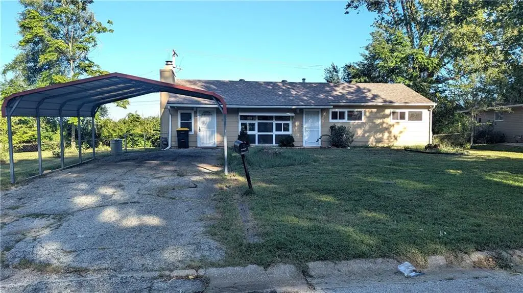 10901 Bristol Terrace, Kansas City, MO 64134 - #1