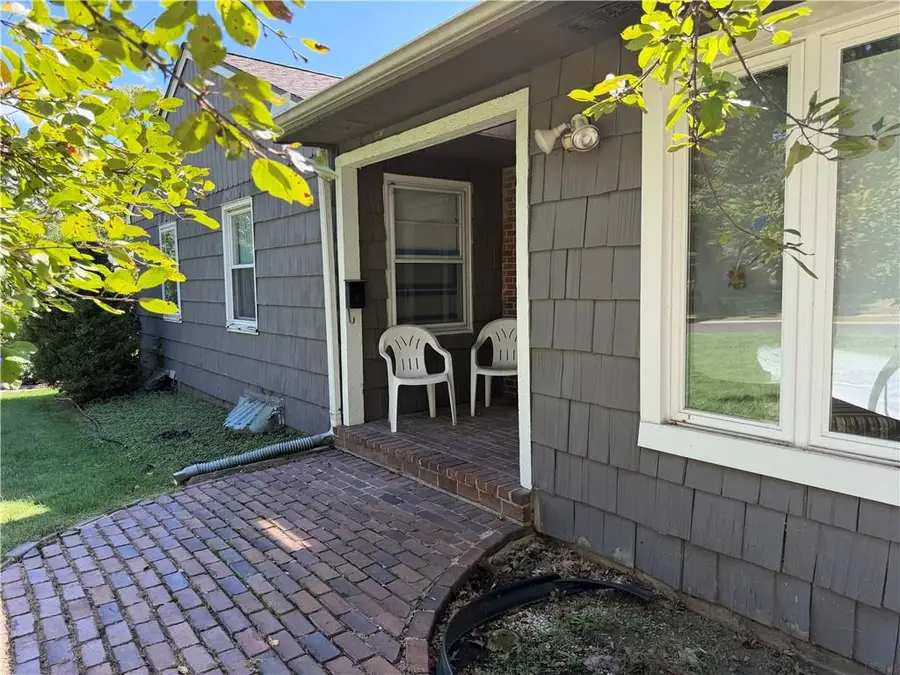 6917 W 69* Street, Overland Park, KS 66204 - #3