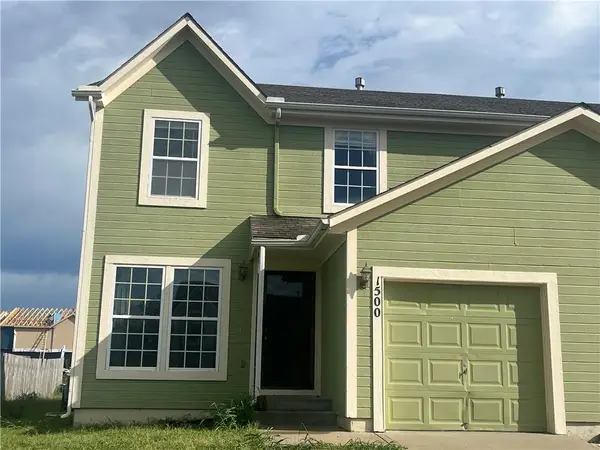 1500 S 5th Street E, Louisburg, KS 66053