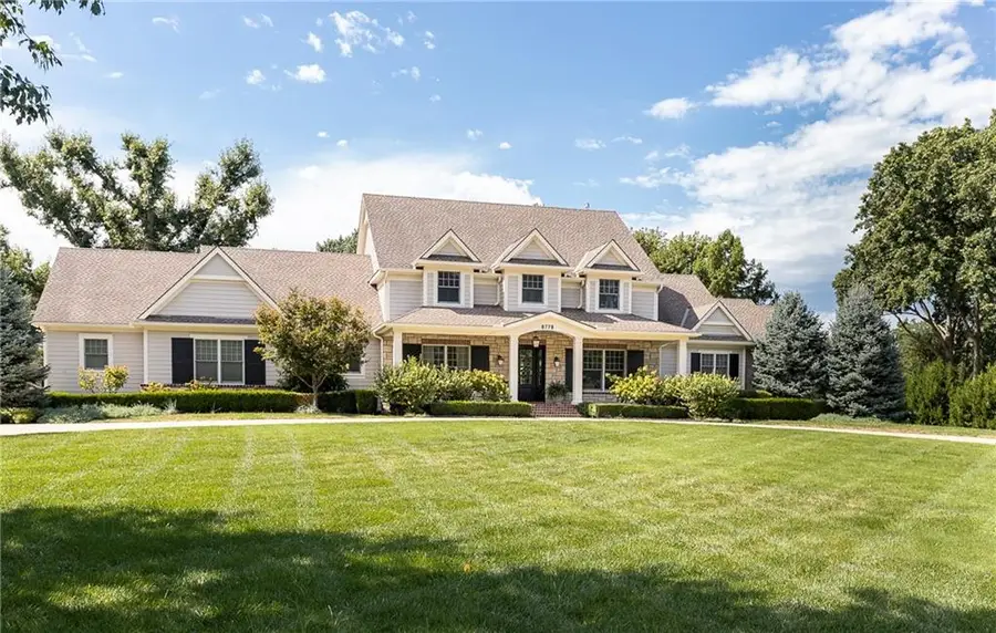 8778 Alhambra Street, Prairie Village, KS 66207 - #2