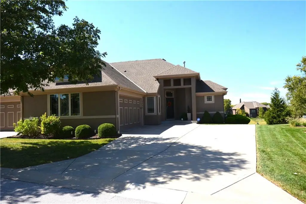 10992 S Parish Street, Olathe, KS 66061 - #1