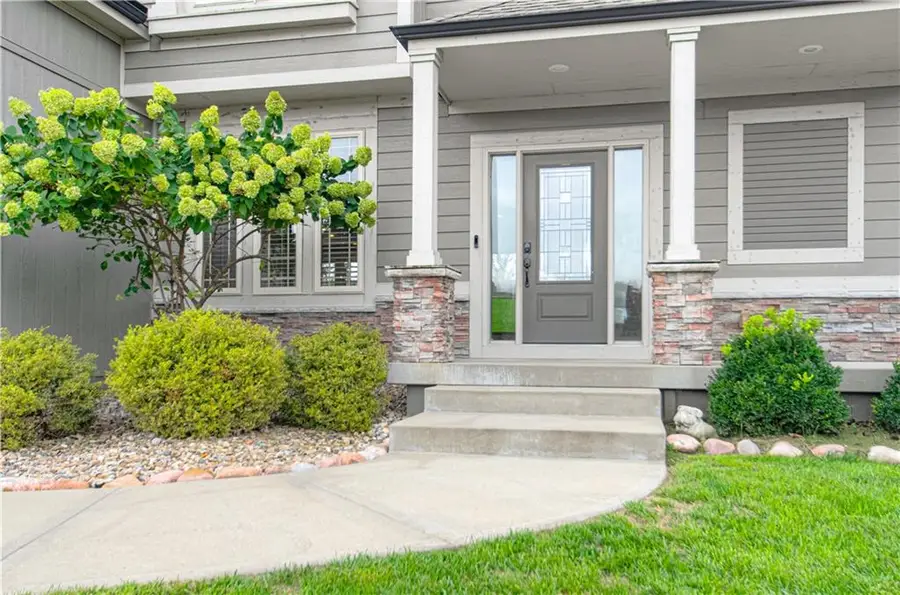 400 Yolanda Circle, Kearney, MO 64060 - #3