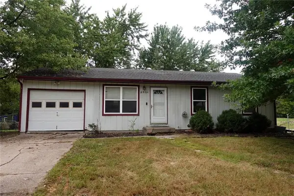 2501 Maverick Lane, Lawrence, KS 66046