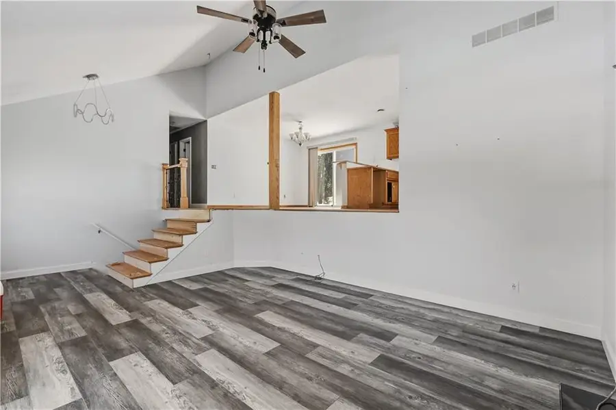 1604 S 105th Street, Edwardsville, KS 66111 - #3