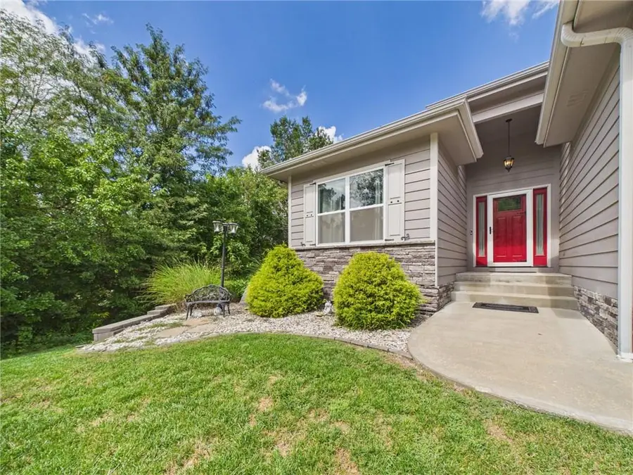 477 Sycamore Court, Warrensburg, MO 64093 - #2