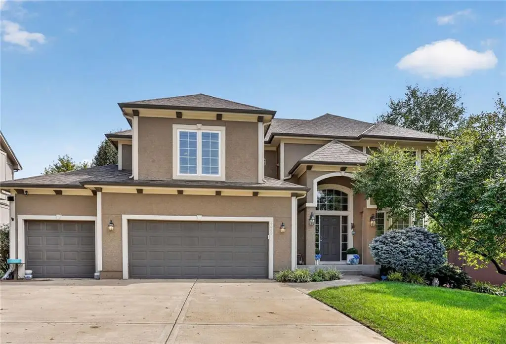4425 Silverheel Street, Shawnee, KS 66226 - #1