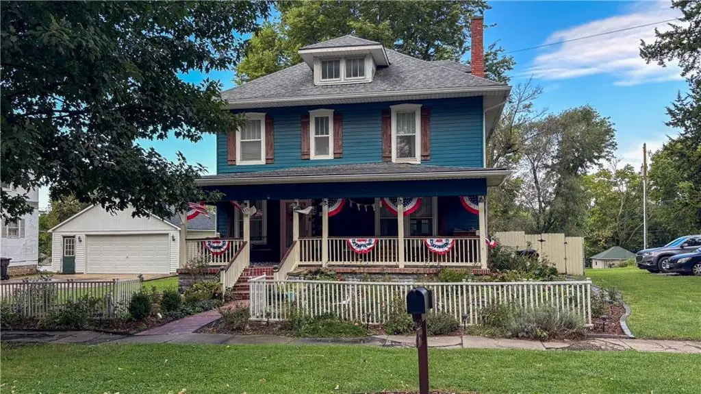 206 S 1st Street, Savannah, MO 64485 - #1
