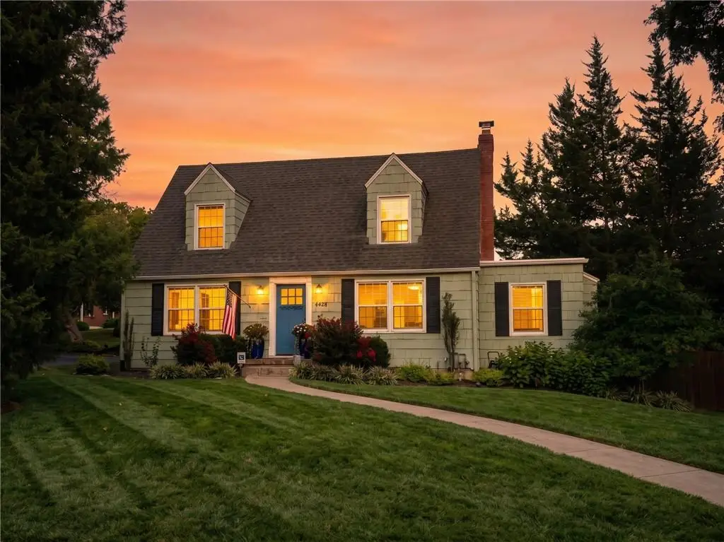 5425 Falmouth Road, Fairway, KS 66205 - #1